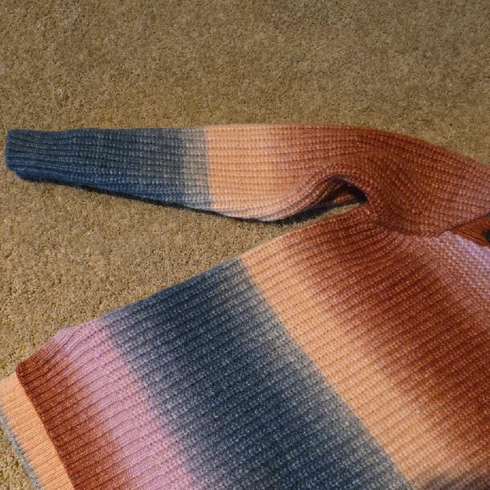 Multicolor Striped Sweater - Picture 4 of 11